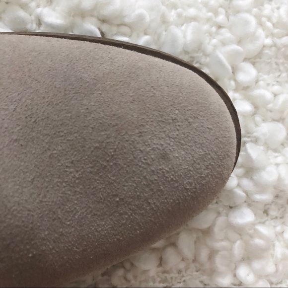 💫HOST PICK💫TOMS NUDE SUEDE AND SHIMMER BOOTIES - Picture 6 of 8